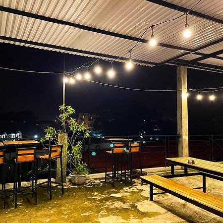 Hideaway Homestay Phong Nha Exteriör bild